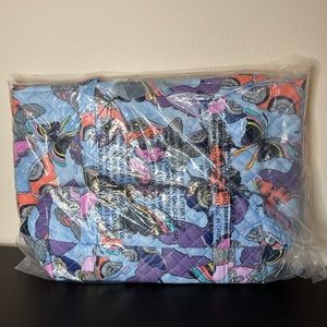 New Vera Bradley Butterfly By – Small Vera Tote everyday bag